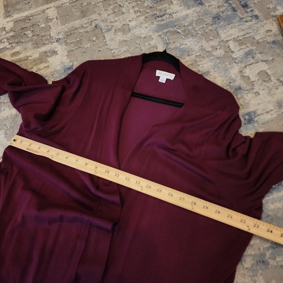 Susan Graver plum Purple open knit cardigan with pockets.  Size 1X - Picture 5 of 16